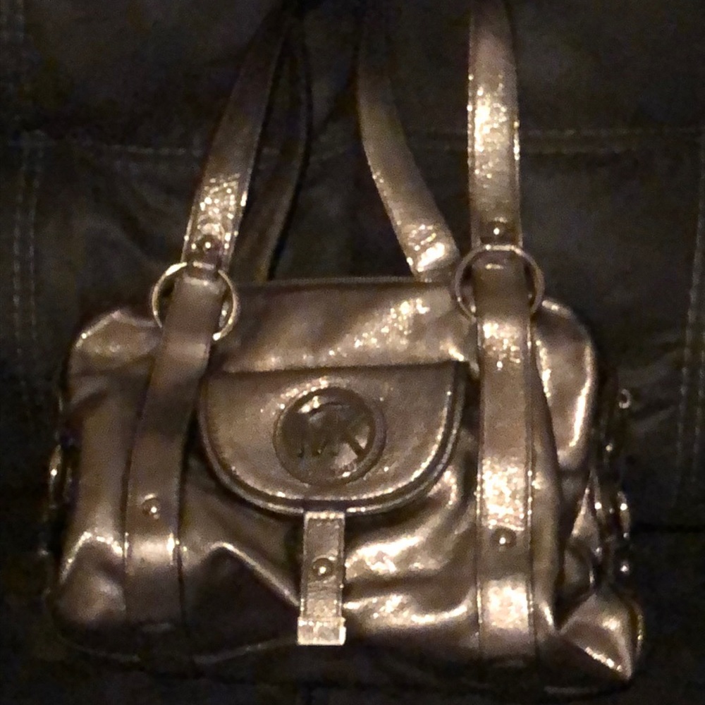 Michael Kors Metallic leather purse
